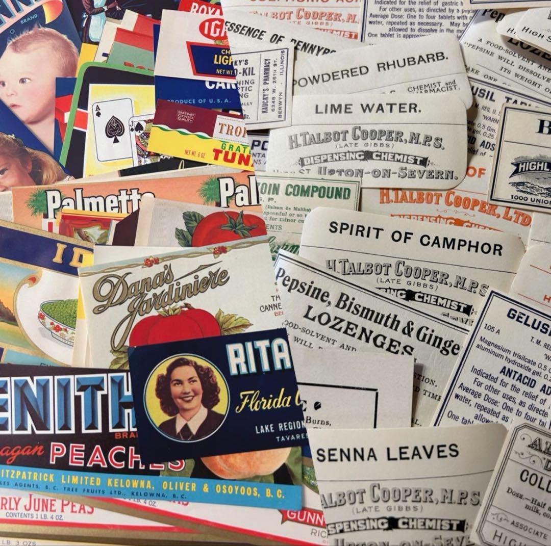 ★ 断捨離！紙もの詰め込みBOX ★ 80サイズ　海外 ヴィンテージ 紙もの