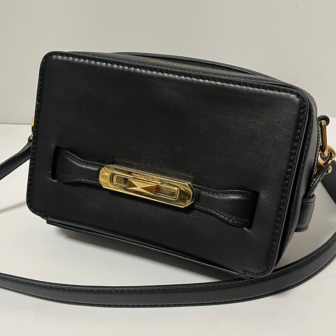 ✨未使用保管品✨　Alexander McQUEEN 　ショルダーバッグ　レザー