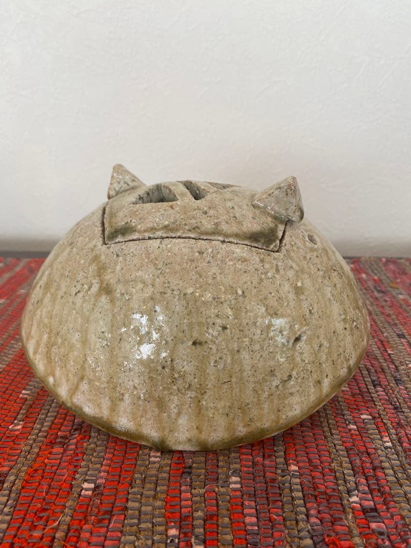 東直人　作　灰釉香炉　第32回伝統工芸陶芸部会展(平成16年度)