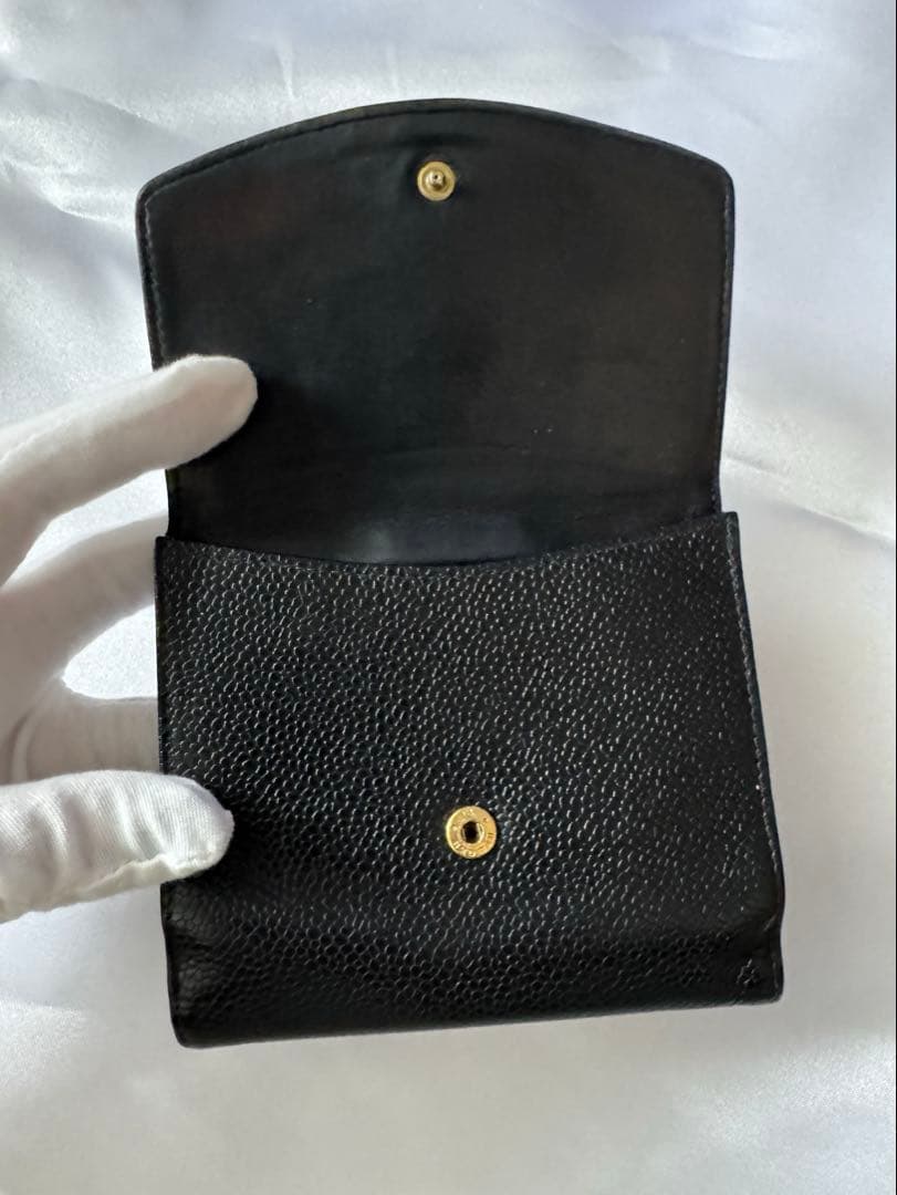 CHANEL ブラック レザー 二つ折り財布