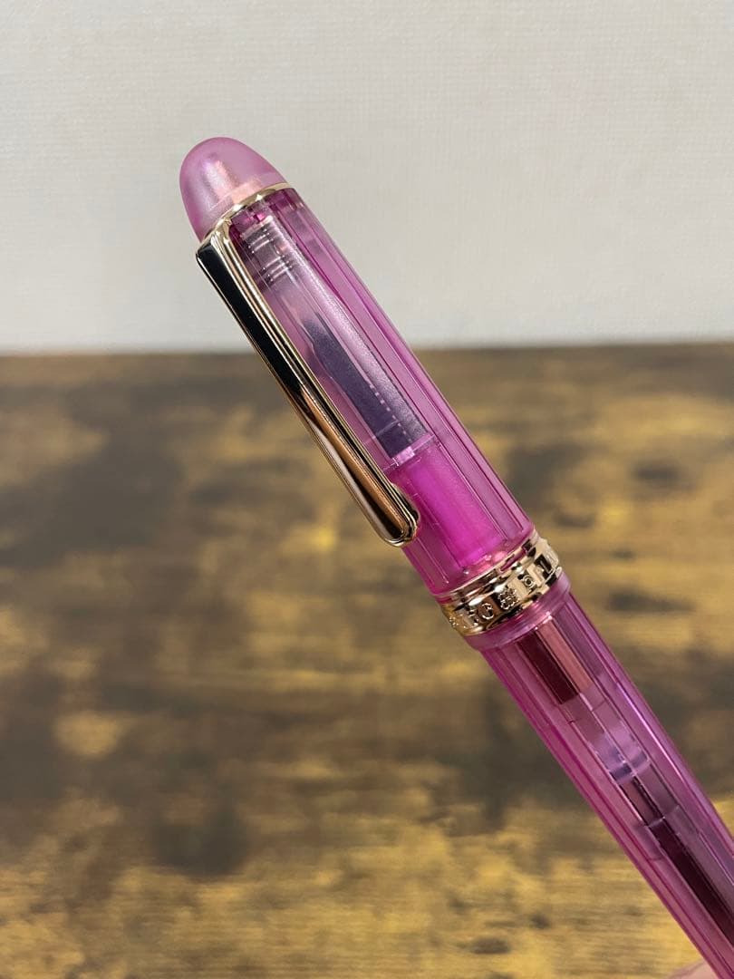 新品未使用　限定モデル　ニース　リラ　14金　字幅M プラチナ　万年筆　3776