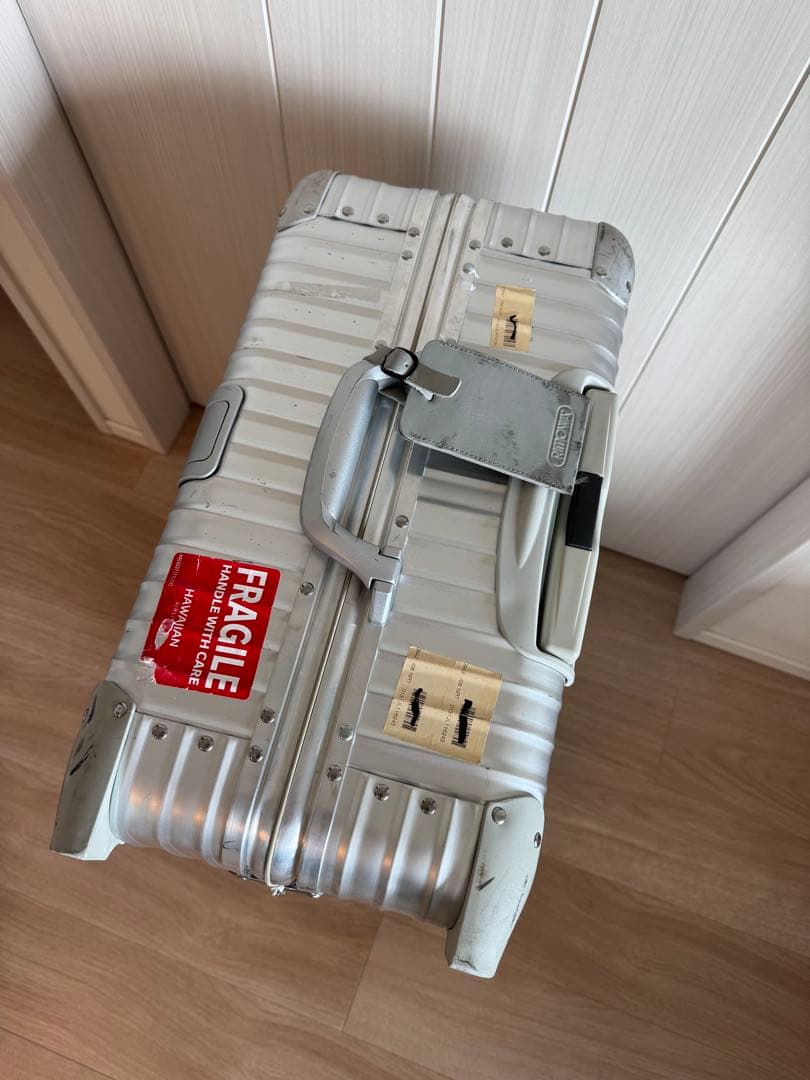 本物　RIMOWAリモワ 932.70トパーズ 82L 4輪