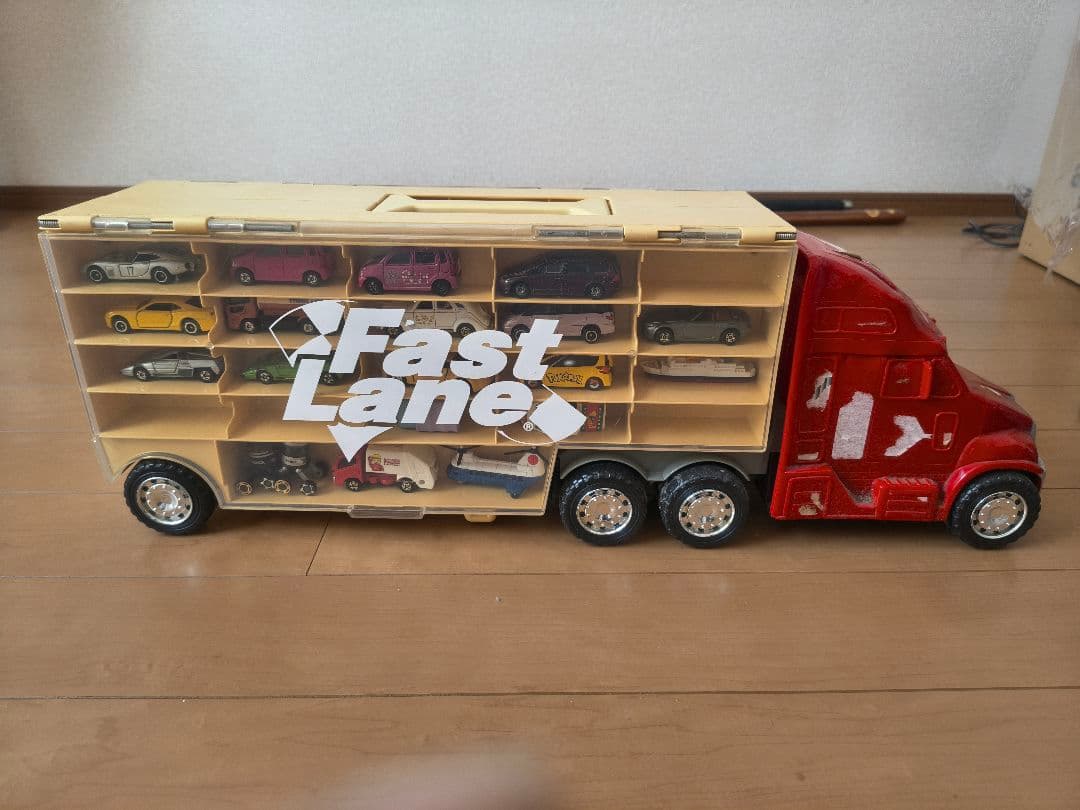 トミカFast Lane 赤いトレーラー とミニカーセット