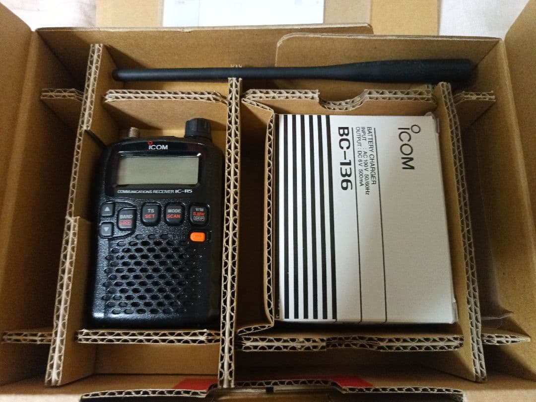 【稼働確認済】Icom IC-R5 受信機 箱付き 中古品