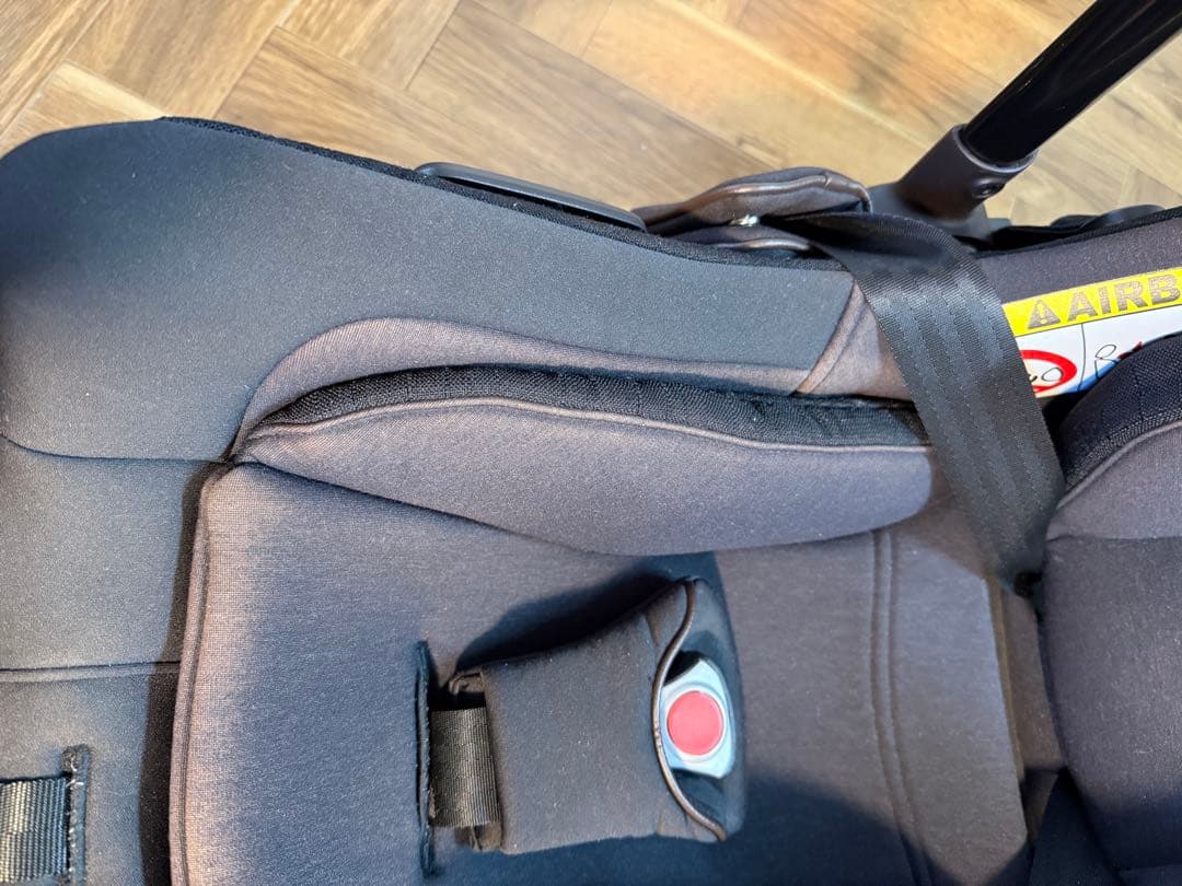 nuna ベビーシート　pipa next 接続台座