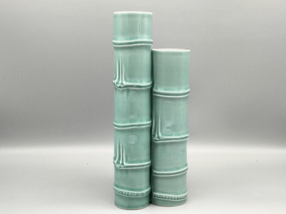 深川製磁 「百年庵」銘　青磁　竹形花立て