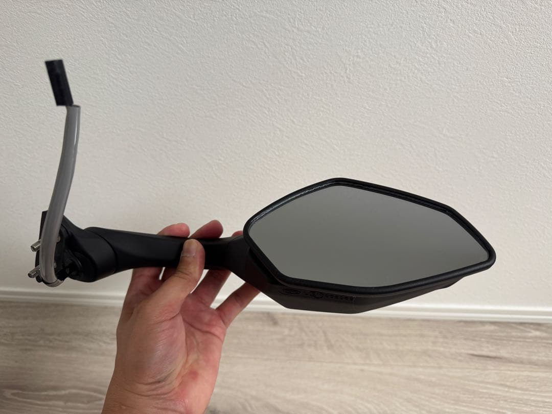 ヤマハ　YZF-R1 純正ミラー　右側