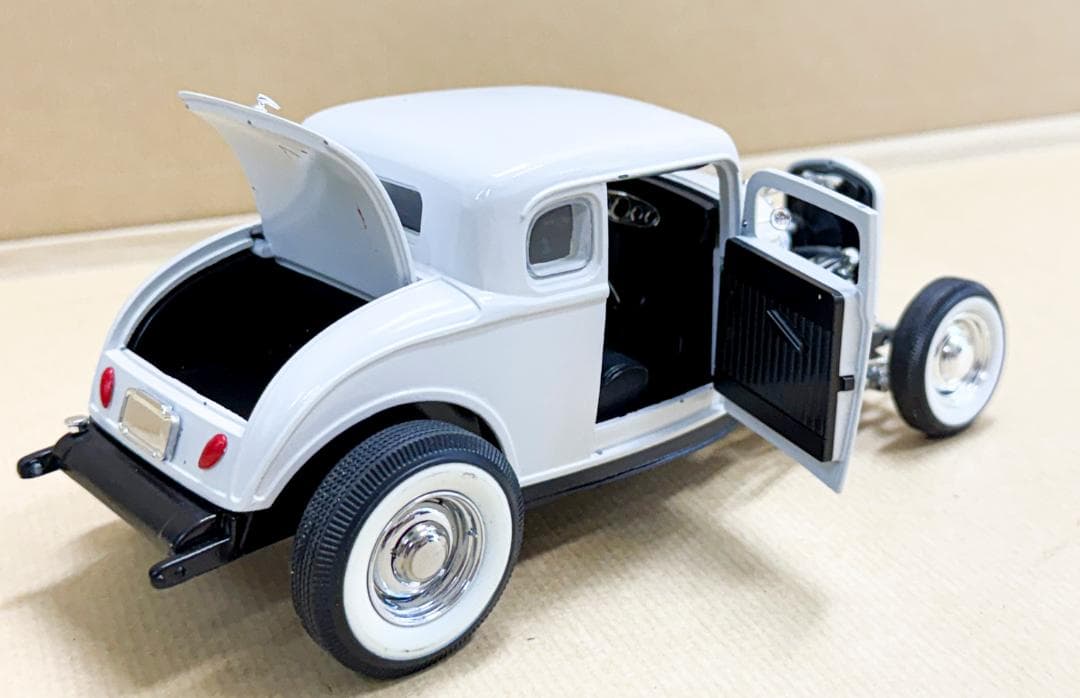 ★ 32 FORD COUPE 5 WINDOW ★ACME GMP★ 1/18