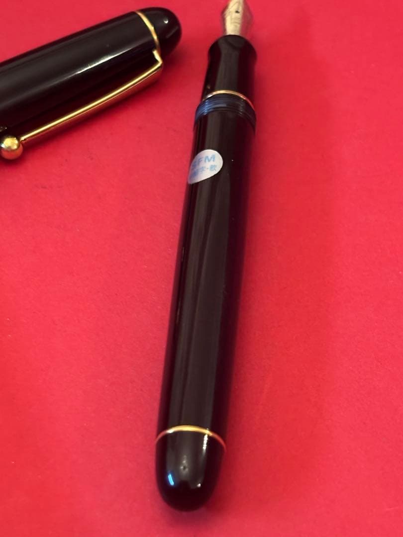 美品 PILOT万年筆 パイロットカスタム74（SFM） 中細字 ペン先14K