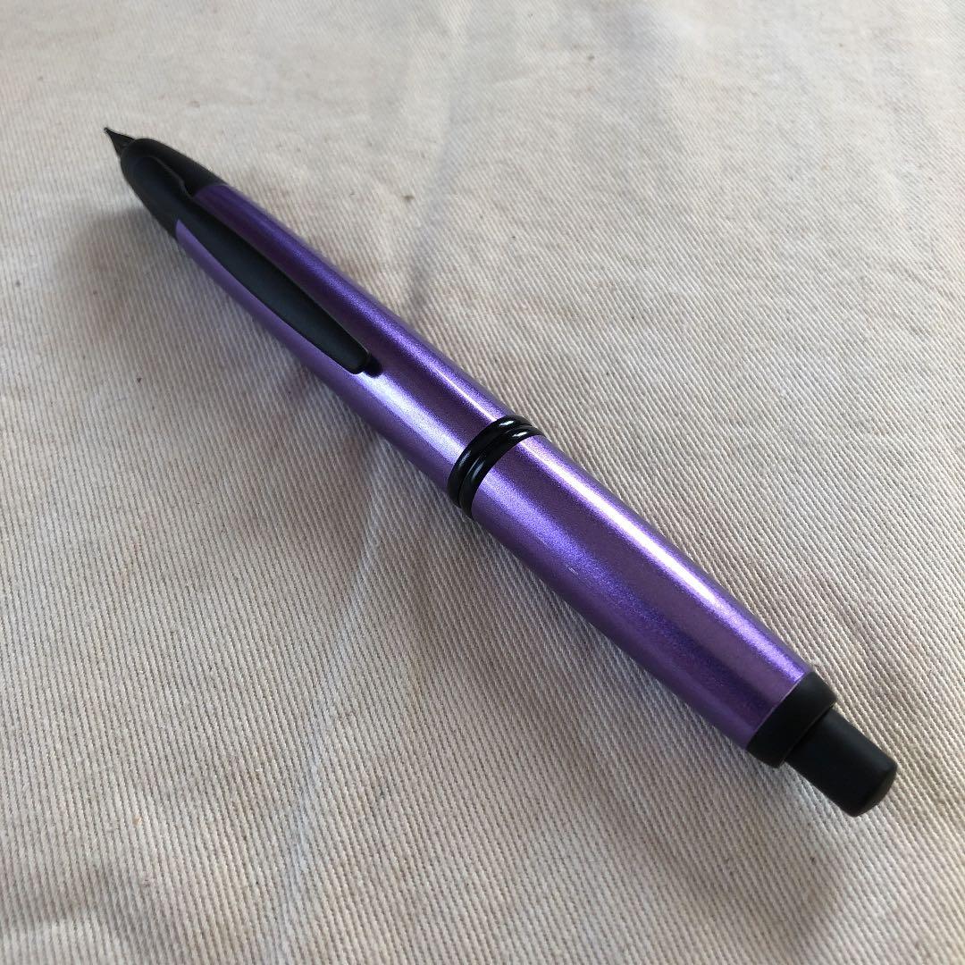 パイロット　キャップレス万年筆　海外仕様モデル　Vanishing Point