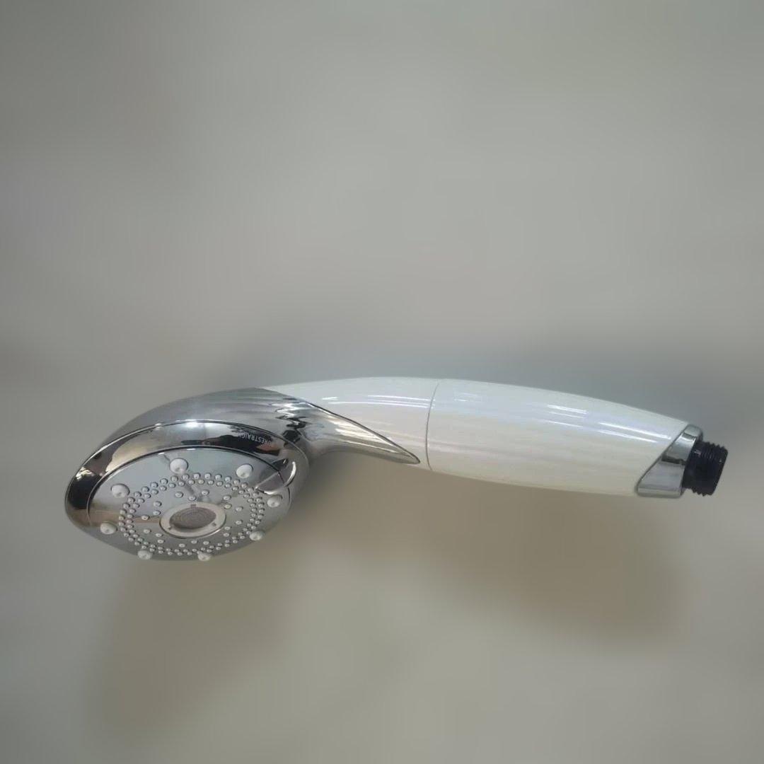 ReFa ホワイト/シルバー シャワーヘッド　ファインバブルピュア