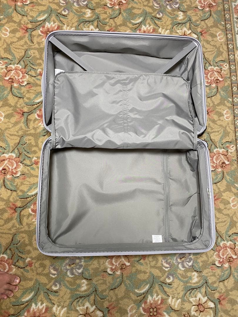 ◾️無印良品◾️バーを自由に調節できる　ハードキャリーケース　ホワイト