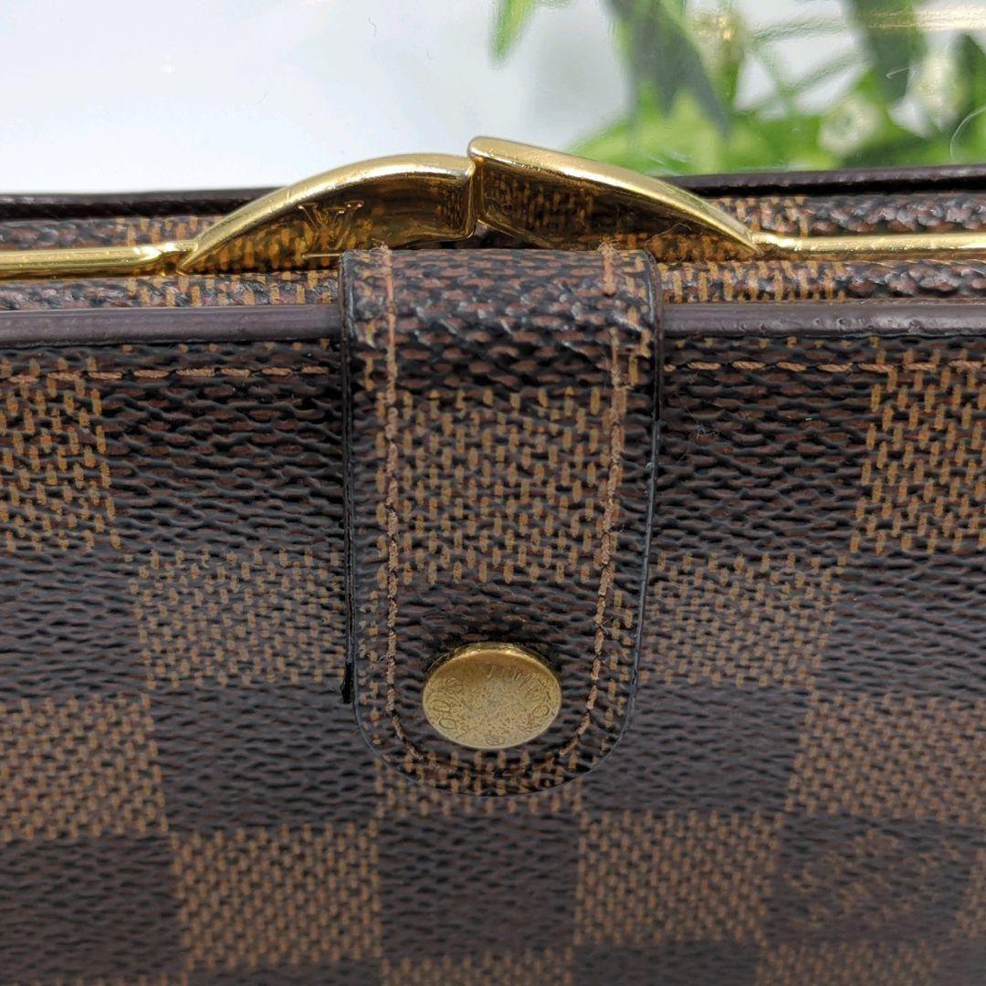 LOUISVUITTON　ルイ・ヴィトン　ダミエ 二つ折り財布　がま口タイプ