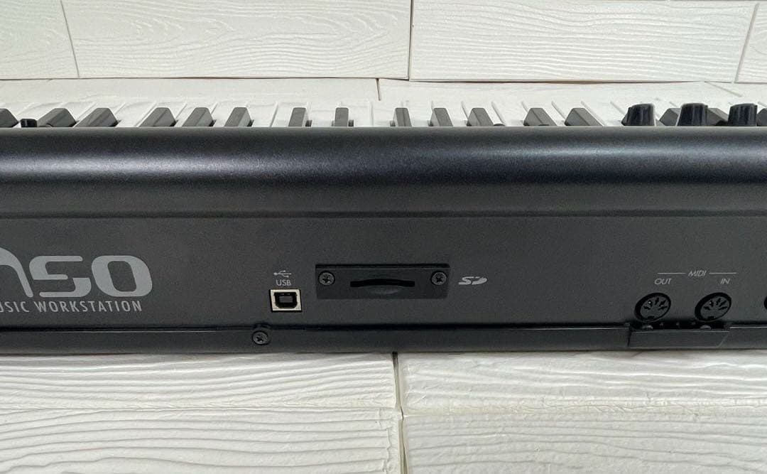 KORG シンセサイザー61鍵 M50-61