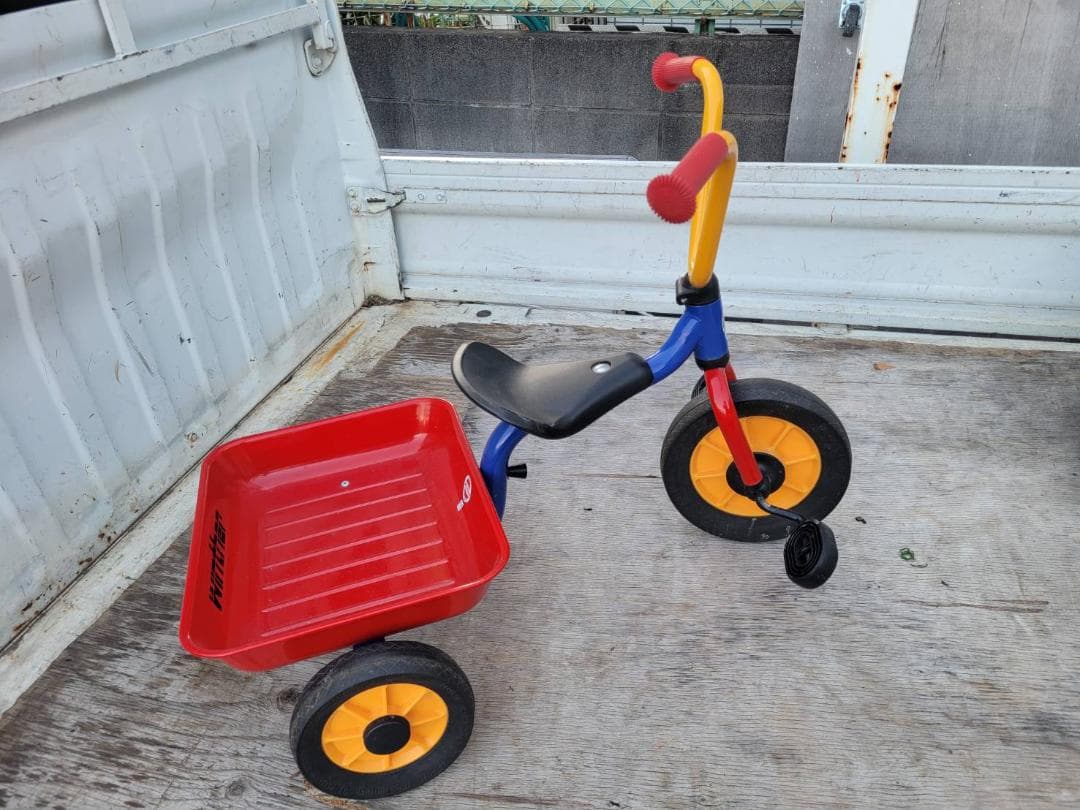 ボーネルンド ウィンザー( winther ) ペリカンデザイン 三輪車 荷台付