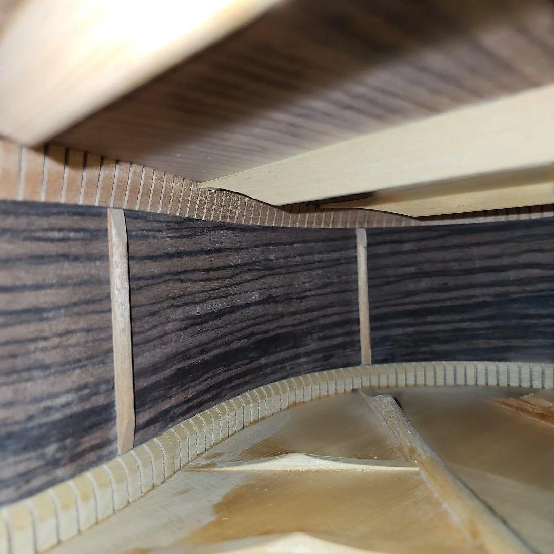 Cat's Eyes.CE118プロトタイプ オール単板。ハードケース付き