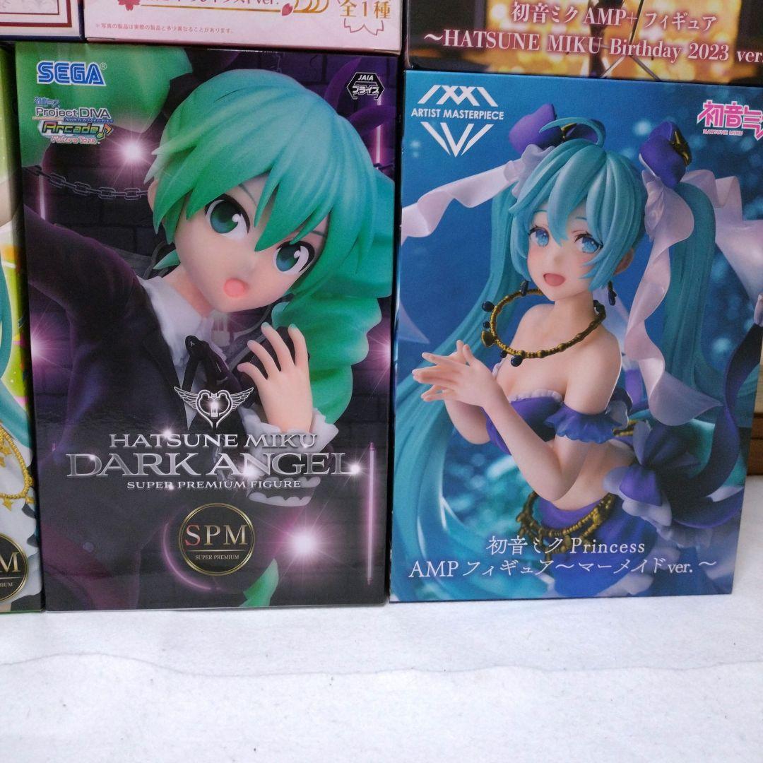 初音ミク　プライズ　フィギュア　　旧作　　11体セット