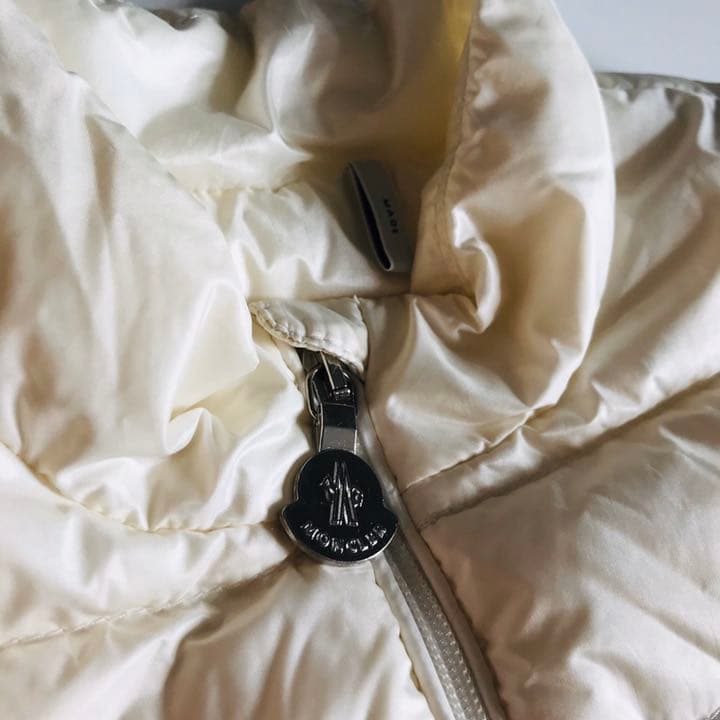 モンクレール　ダウン　キッズ　80cm ホワイト