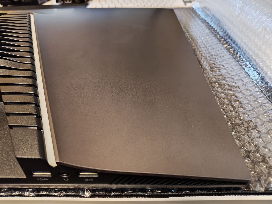 DELL G3223Q 4Kゲーミングモニター