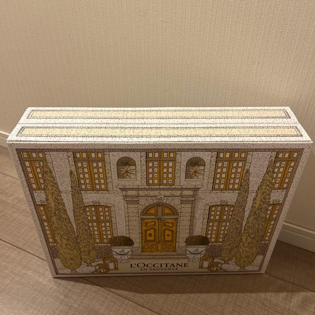 L'OCCITANE アドベントカレンダー 2025
