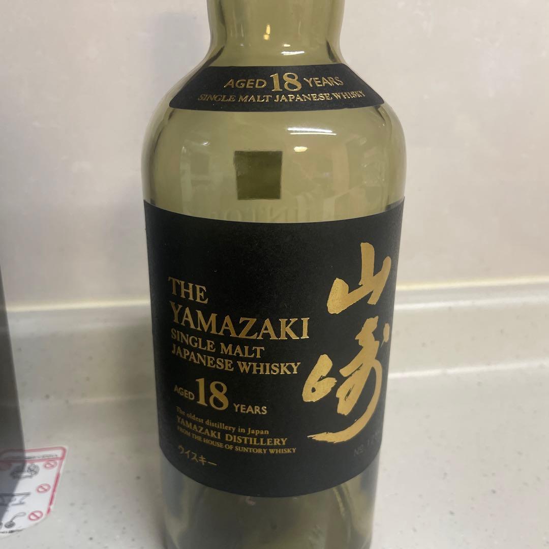 山崎 18年 シングルモルトウイスキー 700ml 空き瓶　箱つき