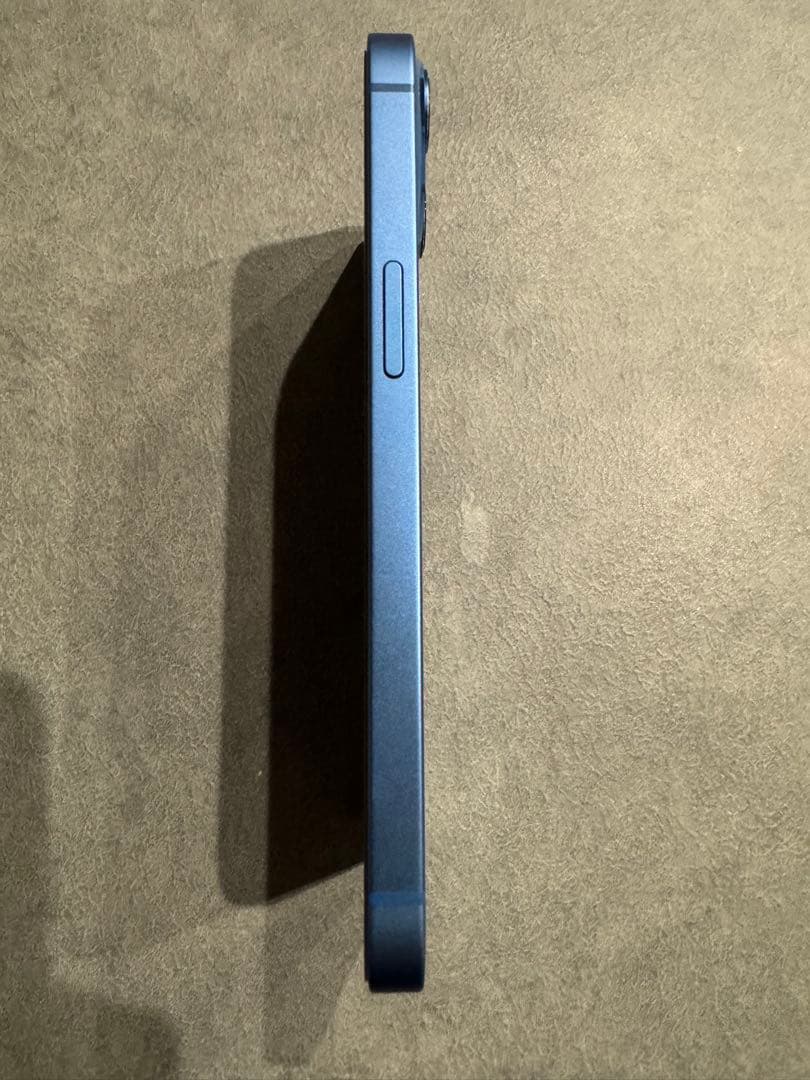 Apple iPhone 13 本体 ブルー