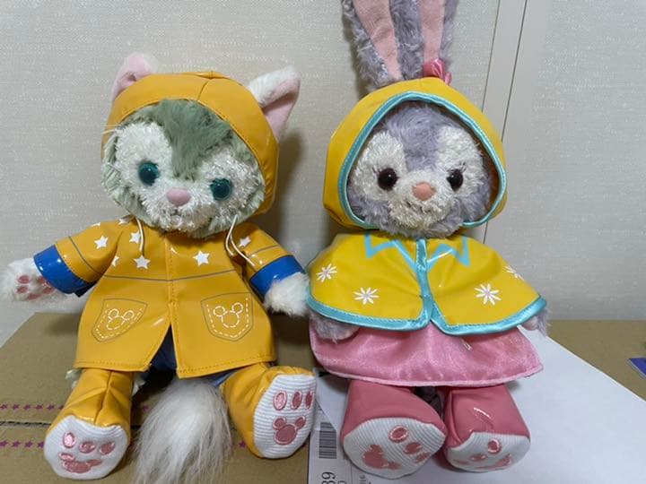 上海ディズニー　ぬいぐるみダッフィーフレンズレイコートセット