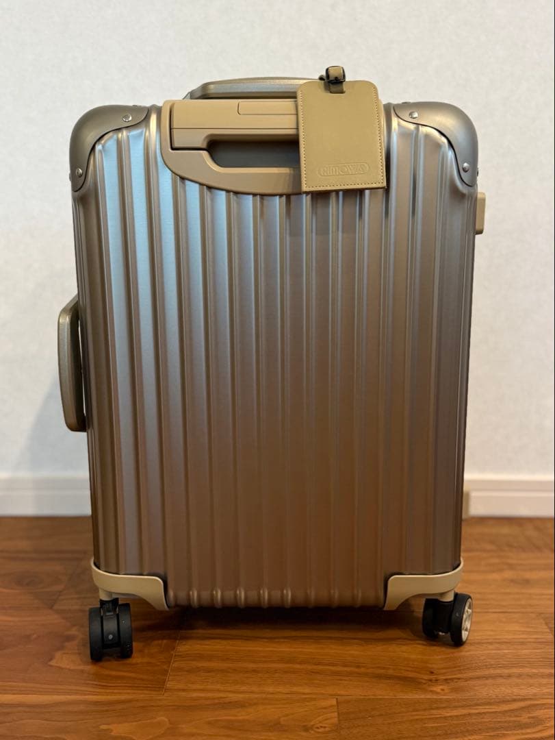⭐️ 未使用級⭐️　RIMOWA TOPAS チタニウム　マルチウィール　ゴールド