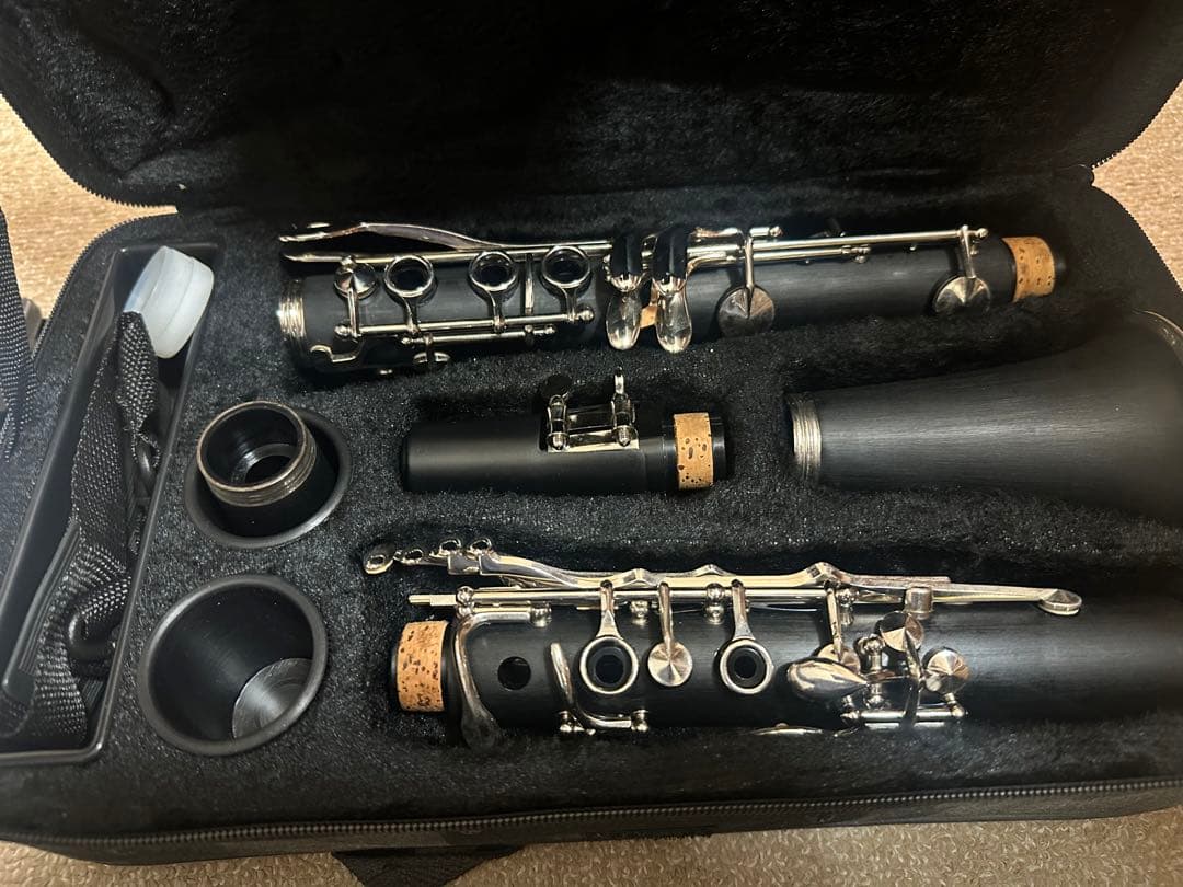 クラリネット（オークション形式）