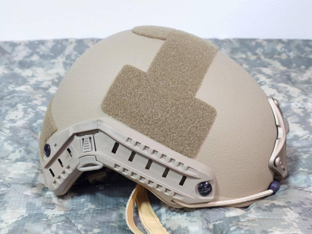 中華製 OPS-CORE FAST アラミドヘルメット M/Lサイズ レプリカ