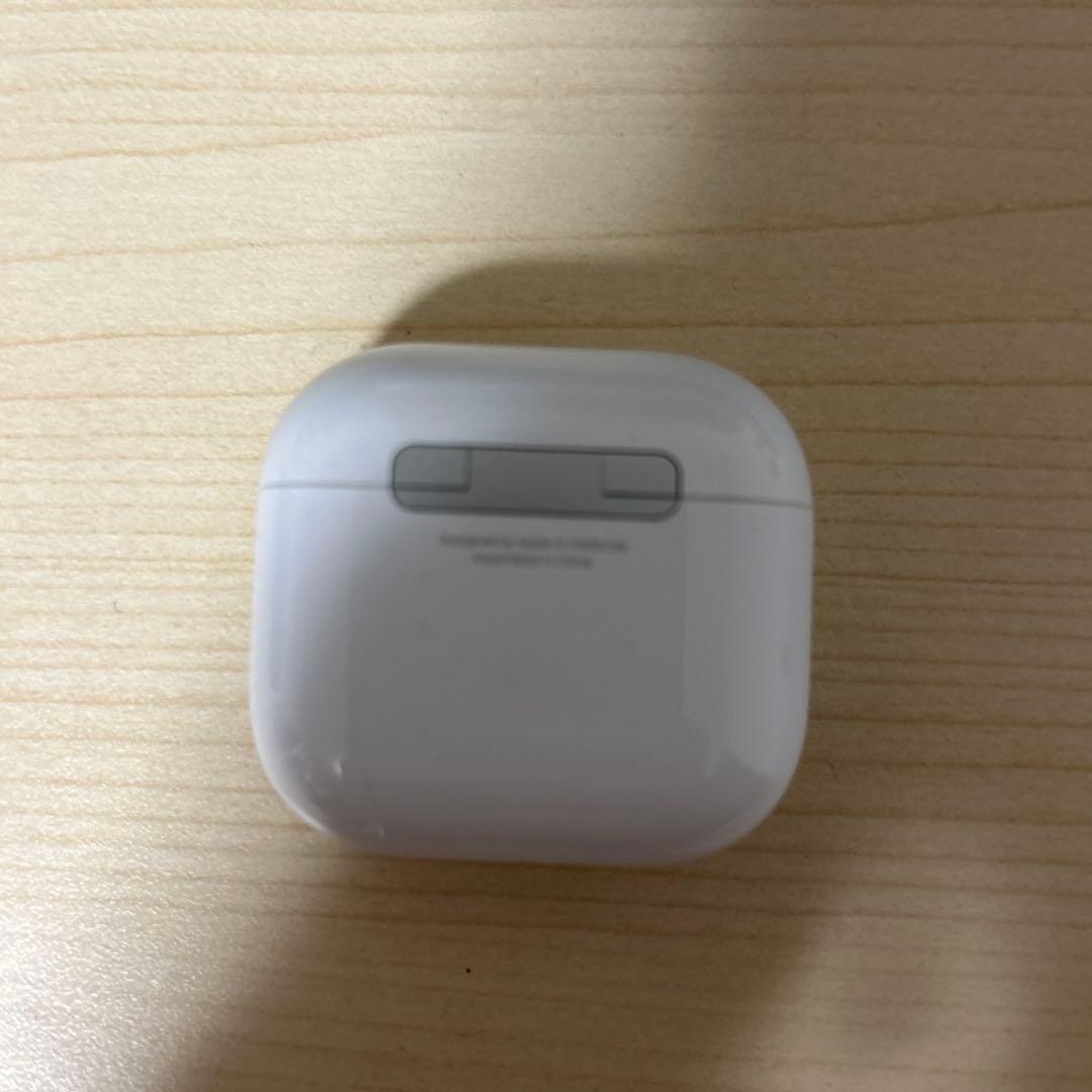 【AppleCare+付】Apple AirPods4 本体