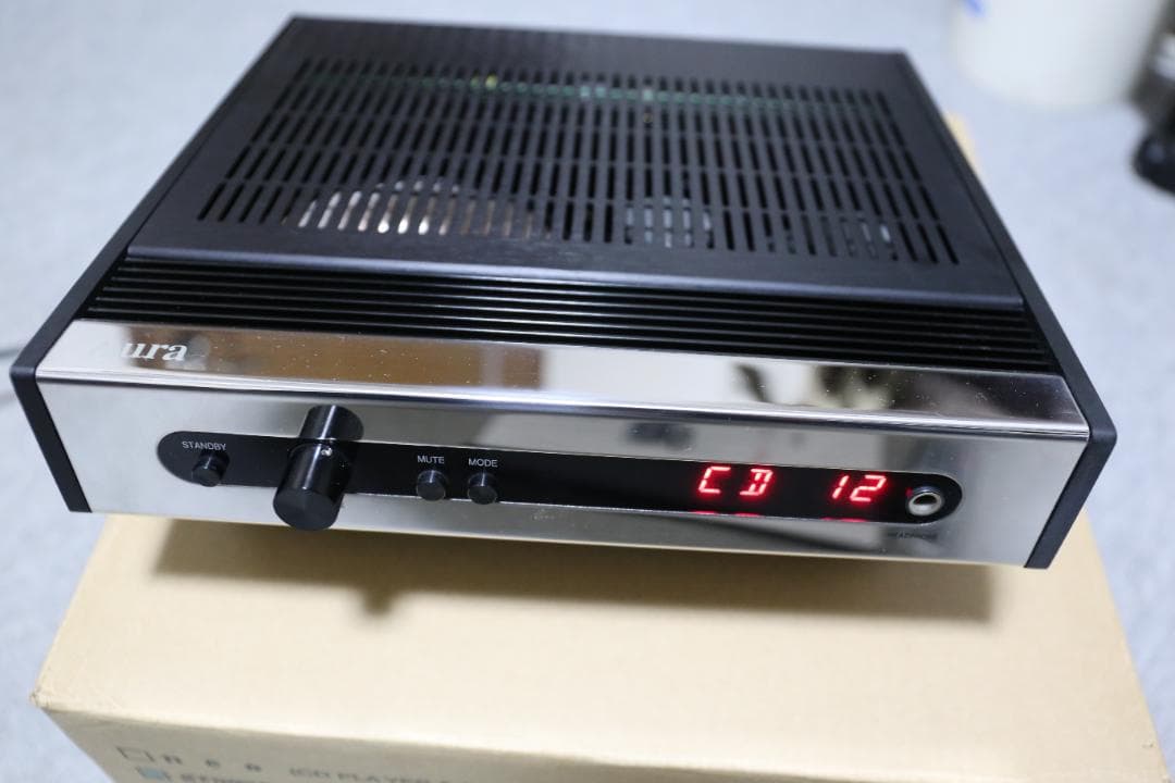 AURA アンプ Groove (美品）