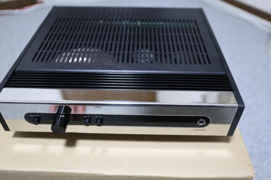 AURA アンプ Groove (美品）