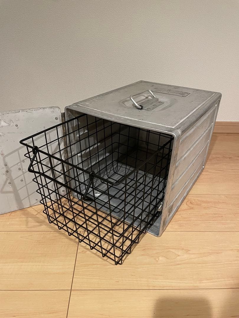 AIR-BERLIN アルミボックス(ギャレーボックス) ワイヤーバスケット付き