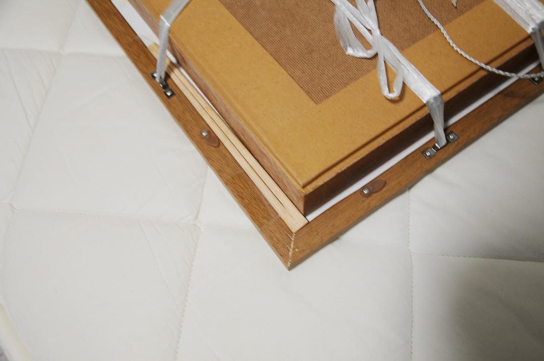 シャドーボックス  BurgeとTemple of Dawn (暁の寺