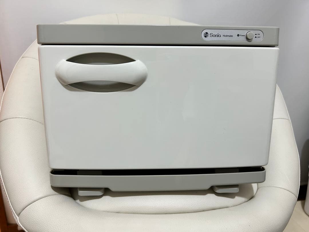 ほぼ新品ホットメイトS　ネイルサロン　飲食店　おしぼりタオルウォーマー