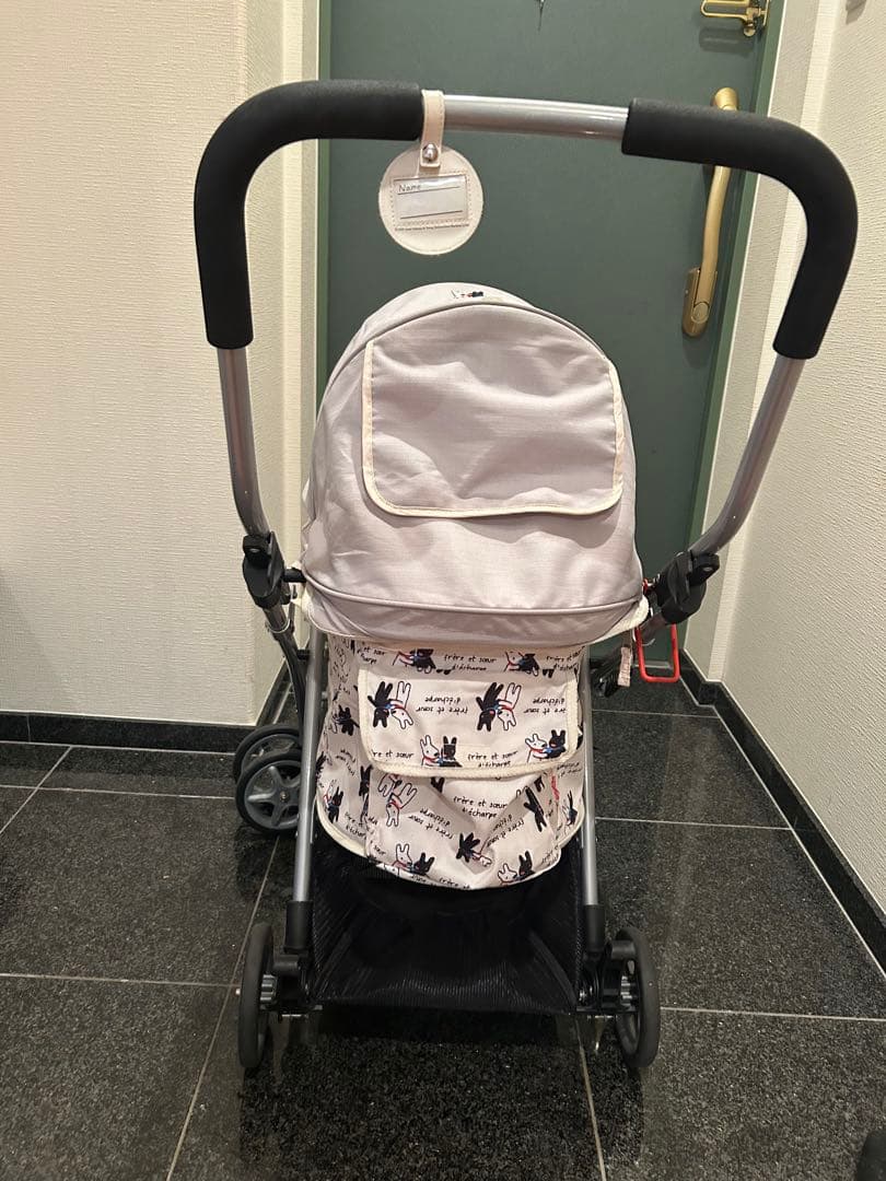 リサとガスパール柄のペットカート 折りたたみ式