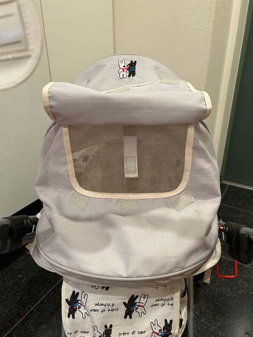 リサとガスパール柄のペットカート 折りたたみ式