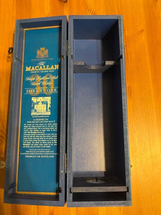 マッカラン30年の木箱