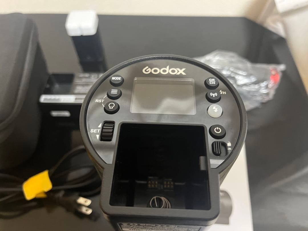 Godox AD300Pro フラッシュストロボTTL2.4G