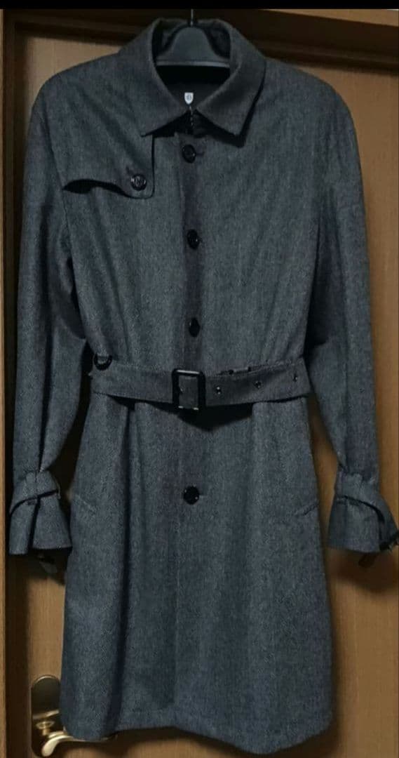 定価13万　ブラックレーベルクレストブリッジグレー 　メンズコート