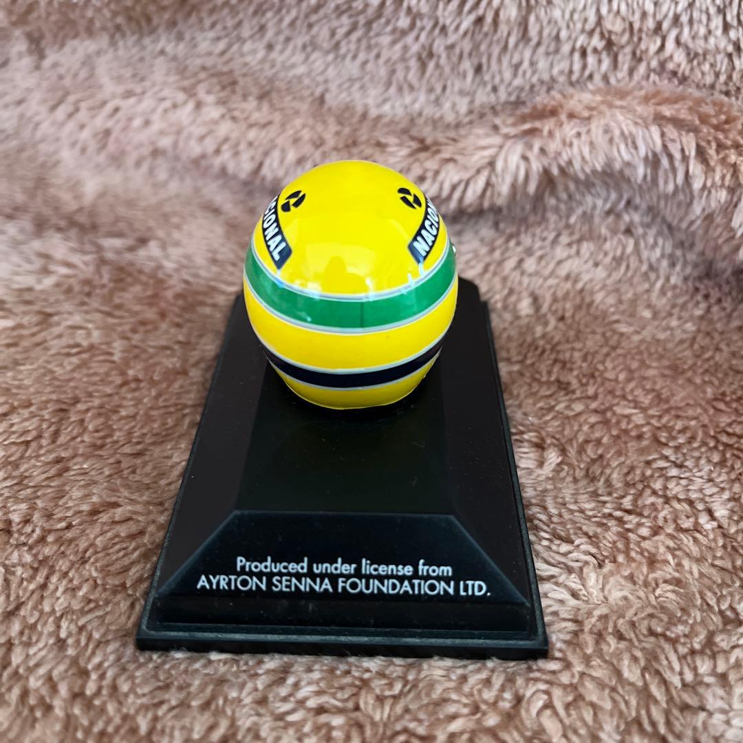 レア品　ミニチャンプス　アイルトン・セナ 1/8サイズ【ミニチュアヘルメット】