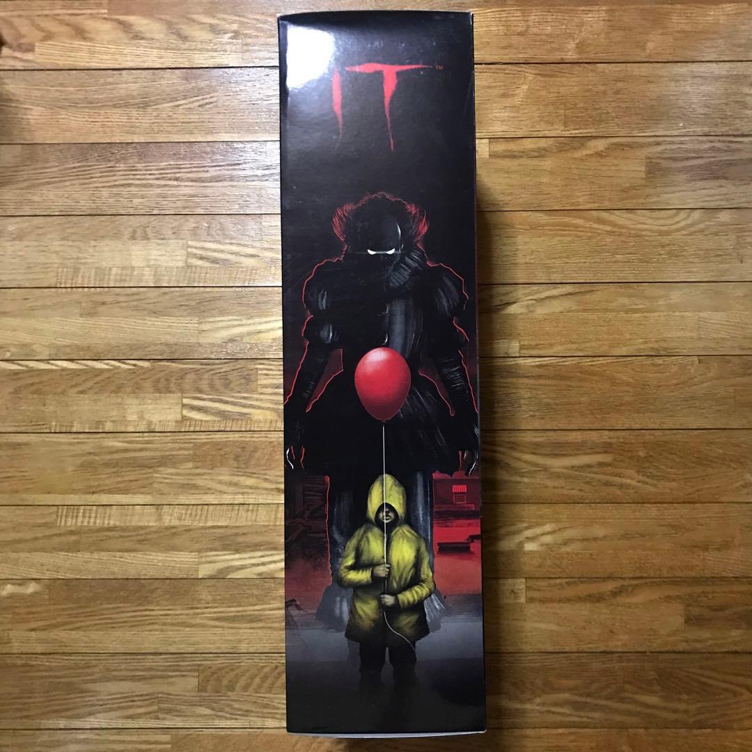 フィギュア精神　未開封 メズコ ペニーワイズ デザイナーシリーズ ドール