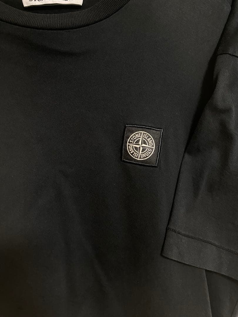 STONE  Tシャツ　ブラック