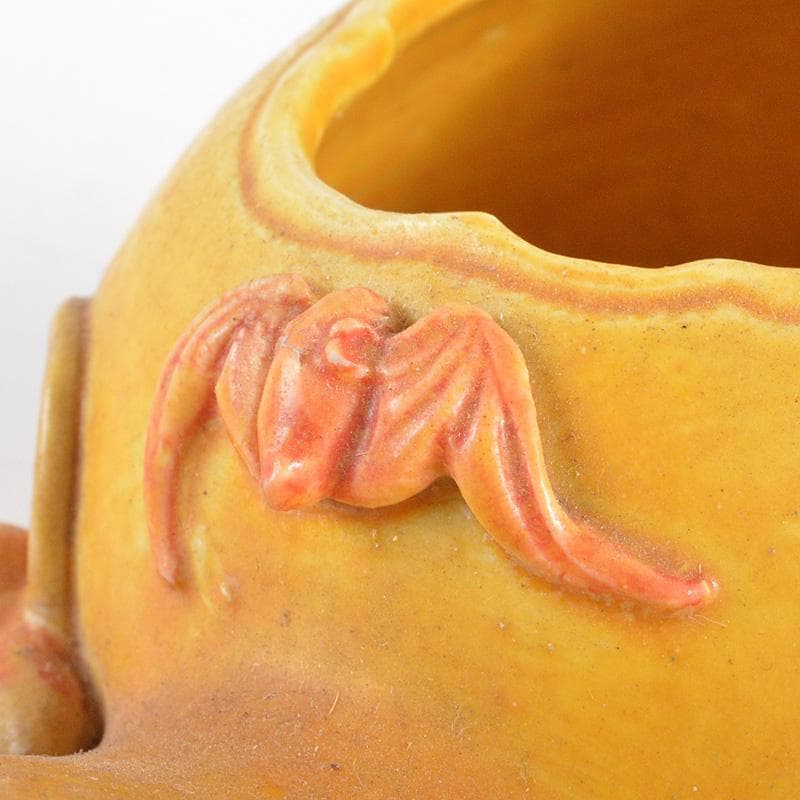 中国　乾隆年製　黄釉粉彩　蝙蝠果実文　水滴　水注　M　R6267