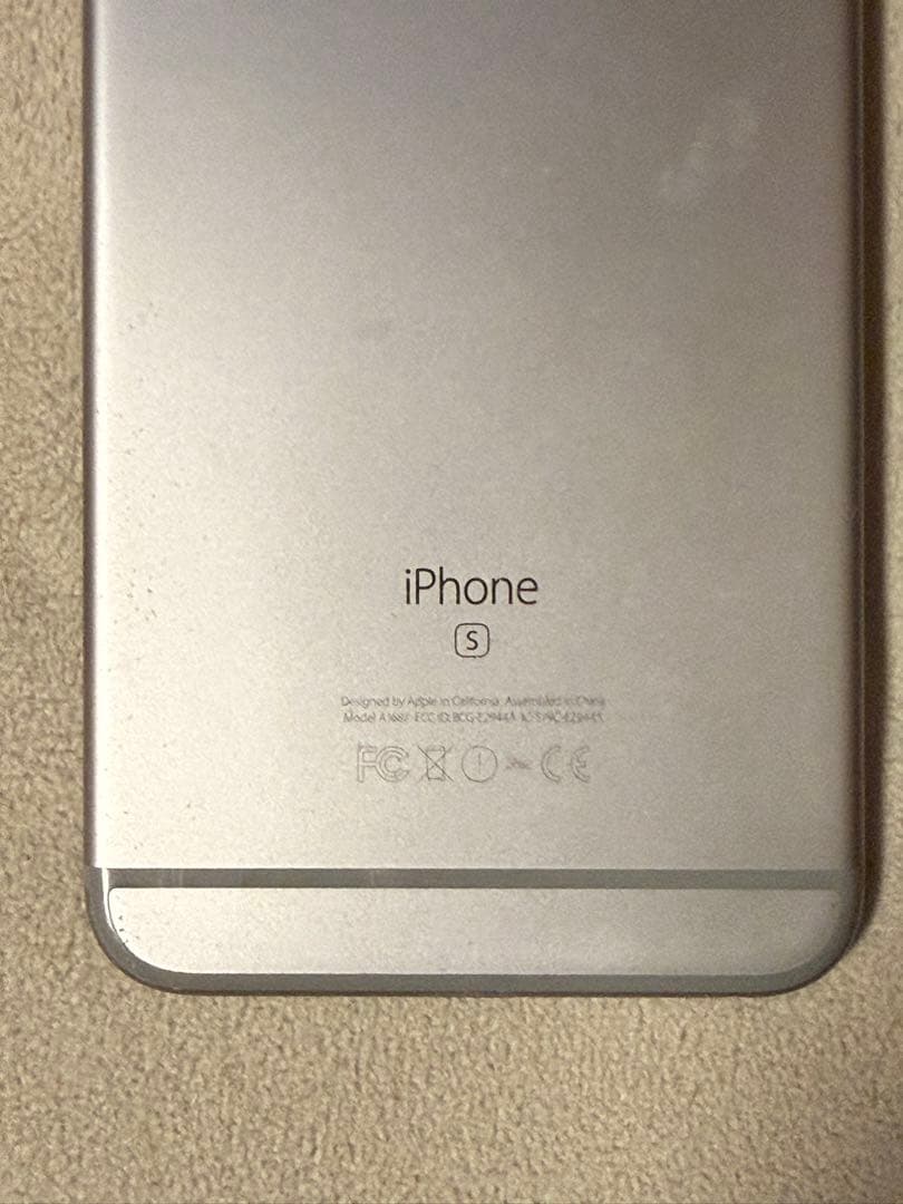 iPhone6s plusシルバー 4.7インチ64GB SIMフリー