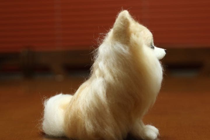 羊毛フェルト　ポメラニアン