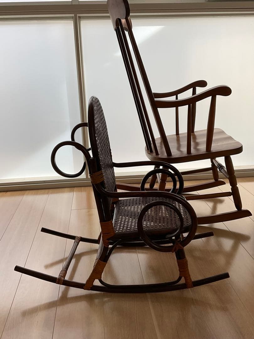 アンティーク　子供用ラタンロッキングチェア　籐　椅子　飾り台　古道具