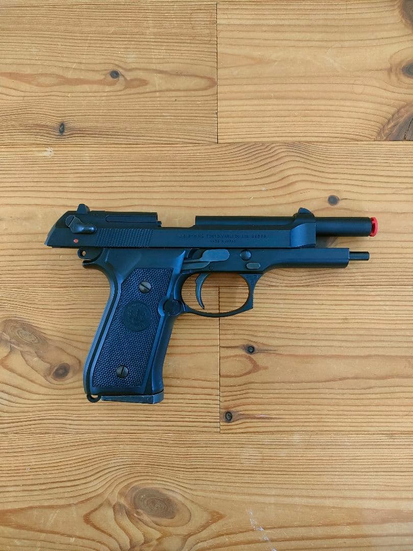 東京マルイ ベレッタM92F ガスブローバックガン