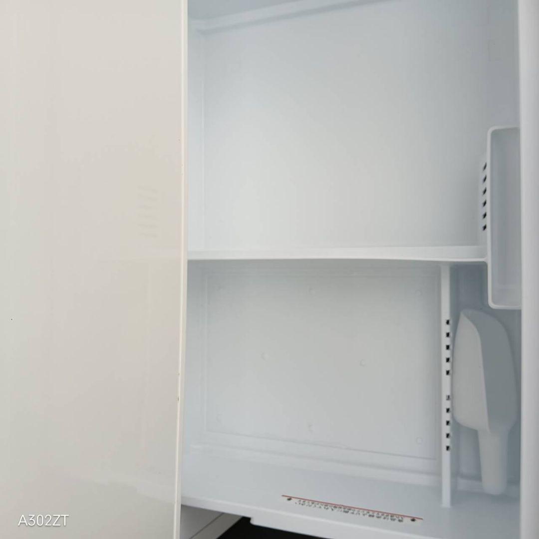 1434 設置まで対応　新生活　三菱　大型冷蔵庫　330L